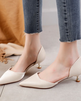 Spring pointed sandals large yard high-heeled shoes for women