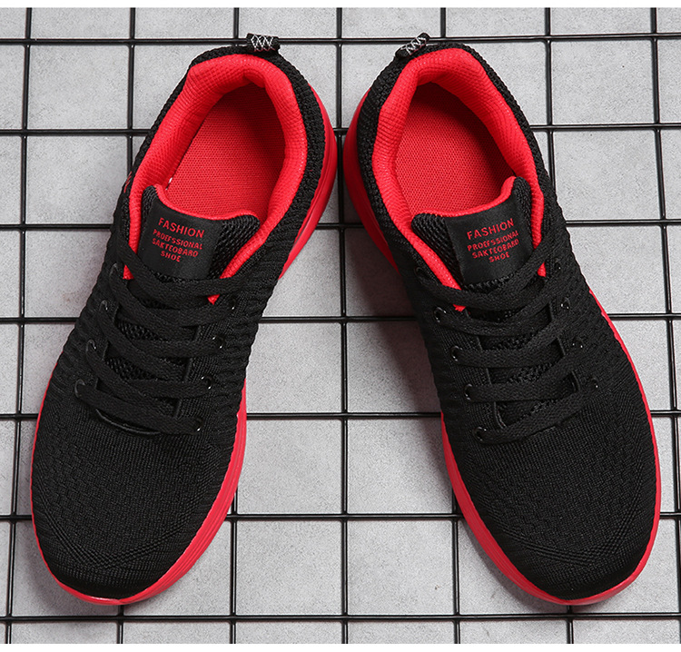 Casual portable large yard breathable running shoes for men
