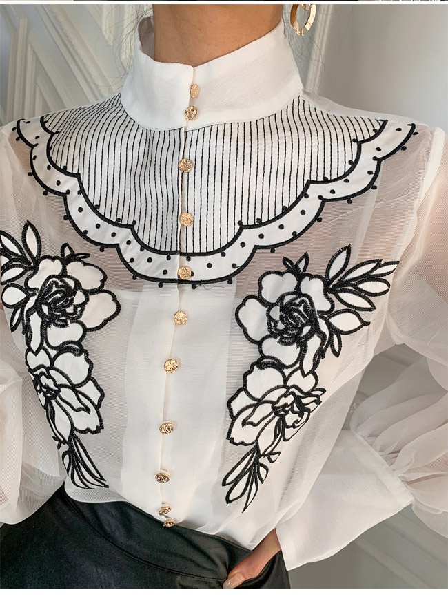 Cstand collar buckle embroidered flowers gauze shirt