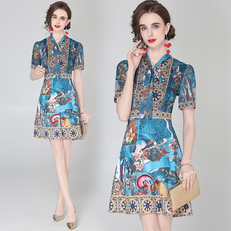 Pinched waist printing autumn court style dress
