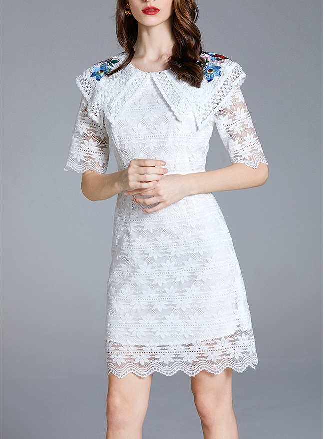 Embroidered slim white Western style summer dress