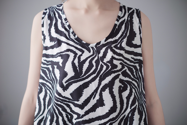 Cool fresh zebra vest sling Casual colors T-shirt