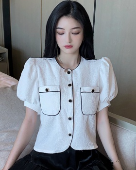 Fashion and elegant puff sleeve France style tops
