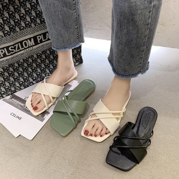 Fish mouth Korean style flat slippers for women