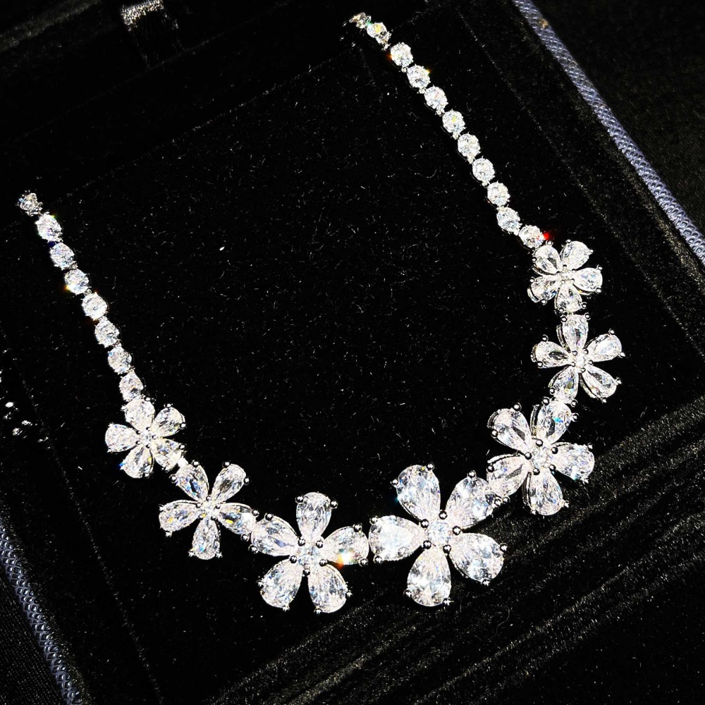 Flowers luxurious necklace fully-jewelled clavicle necklace