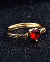 Opening refreshing gold Asian style heart ring