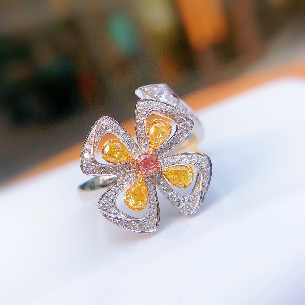 Flowers crystal opening ring