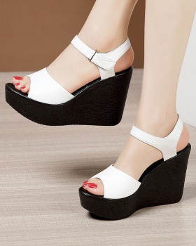 Genuine leather summer fashion middle-heel sandals for women