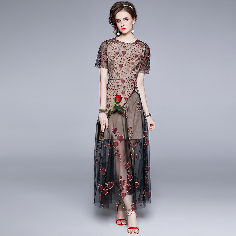 Lady slim embroidery summer temperament gauze dress