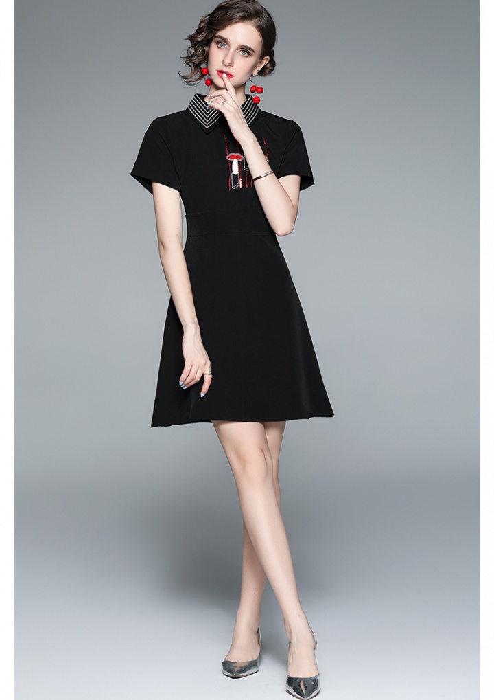 Show high cstand collar France style dress for women