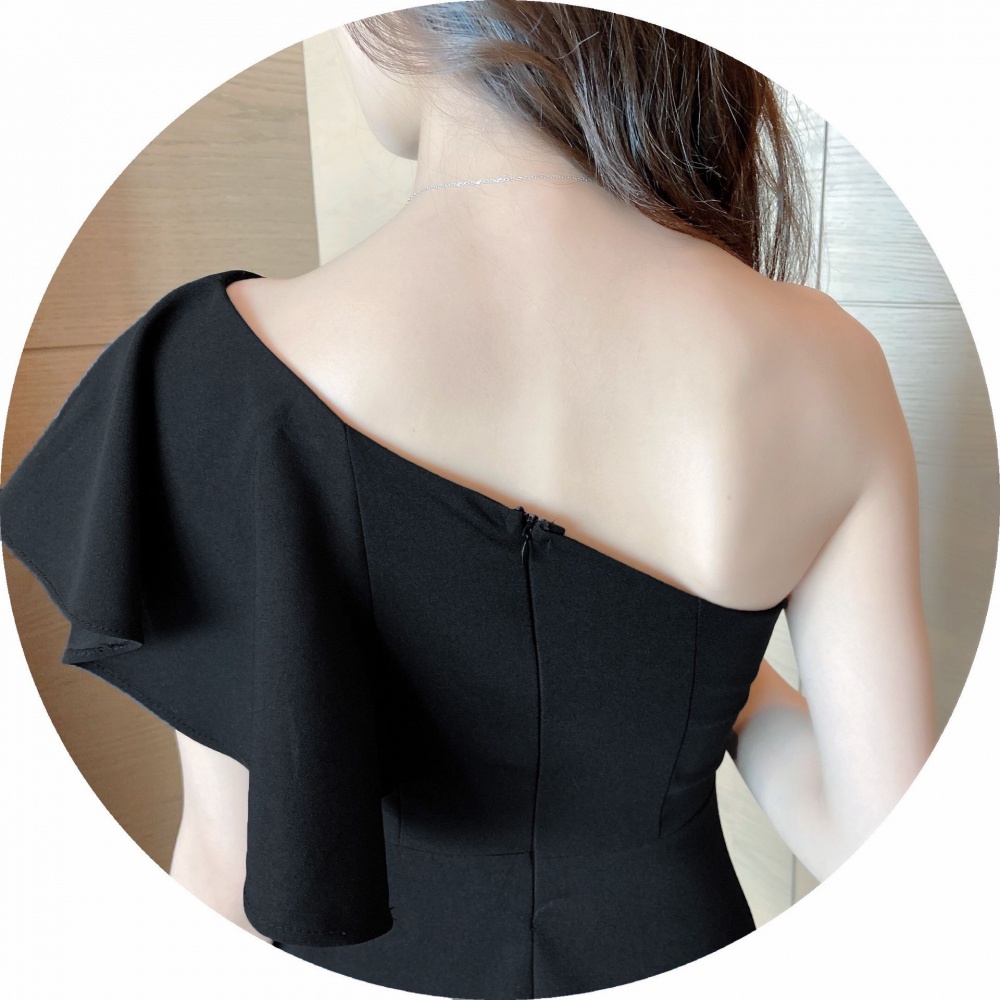 Shoulder sloping shoulder pure dress high waist zip T-back