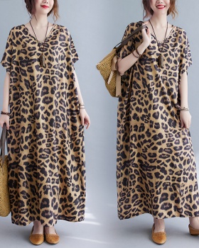 Casual short sleeve V-neck robe art leopard long dress
