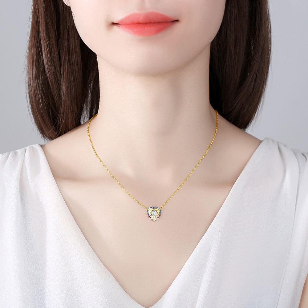 Simple temperament Korean style fashion pendant heart necklace