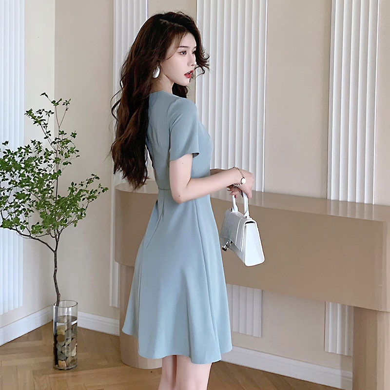 V-neck thin ladies pinched waist dress for women