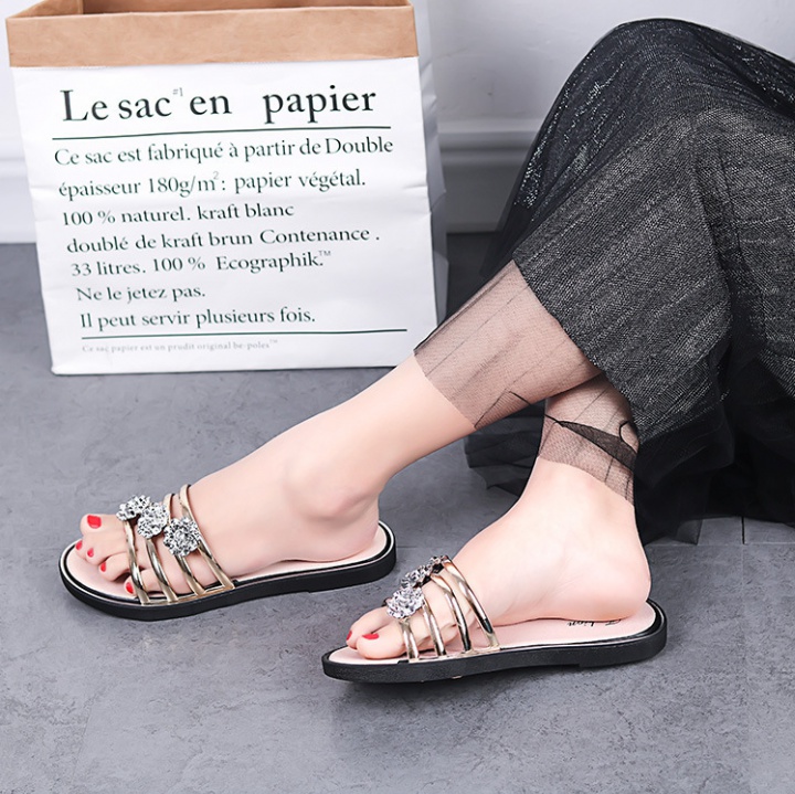 Casual wears outside shoes summer flat slippers for women