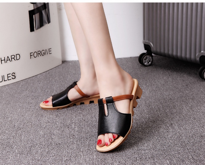 Korean style large yard sandals flat slippers for women