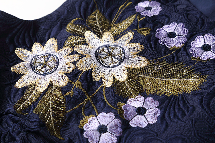 Autumn slim ladies jacquard embroidery single-breasted dress