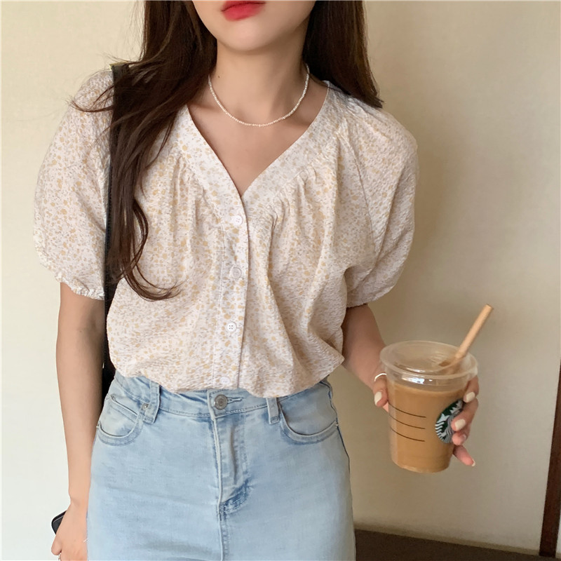 Sweet short sleeve loose floral Korean style shirt