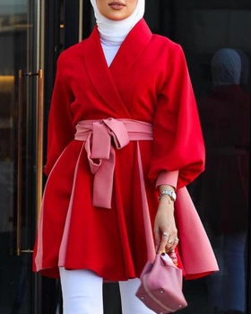 Splice short cozy European style temperament coat for women