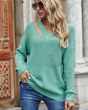Long sleeve knitted autumn and winter pullover sweater for women