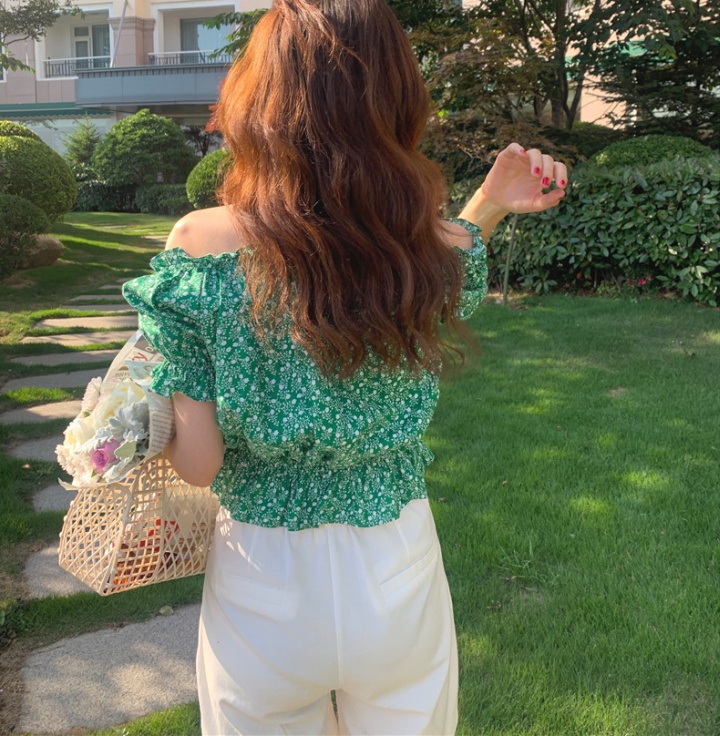 Floral Korean style short elegant flat shoulder shirt