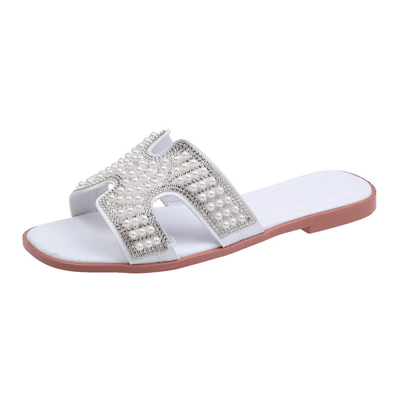 Sandy beach flat slippers wears outside pearl shoes for women