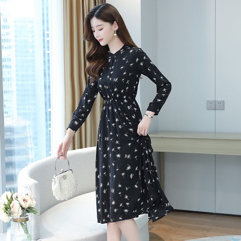 Exceed knee floral fashion black dress for women