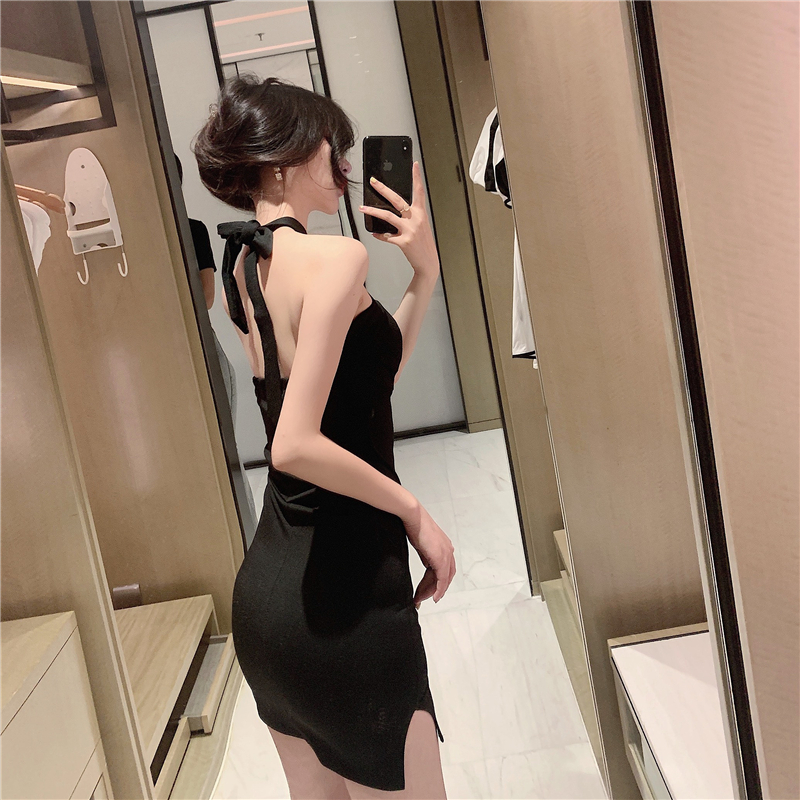 Sexy wrapped chest pinched waist halter bandage dress