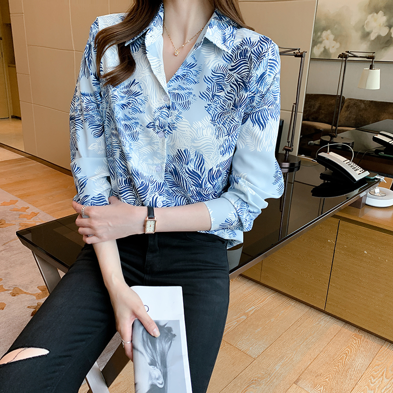 Large yard lapel silk tops autumn printing shirt for women