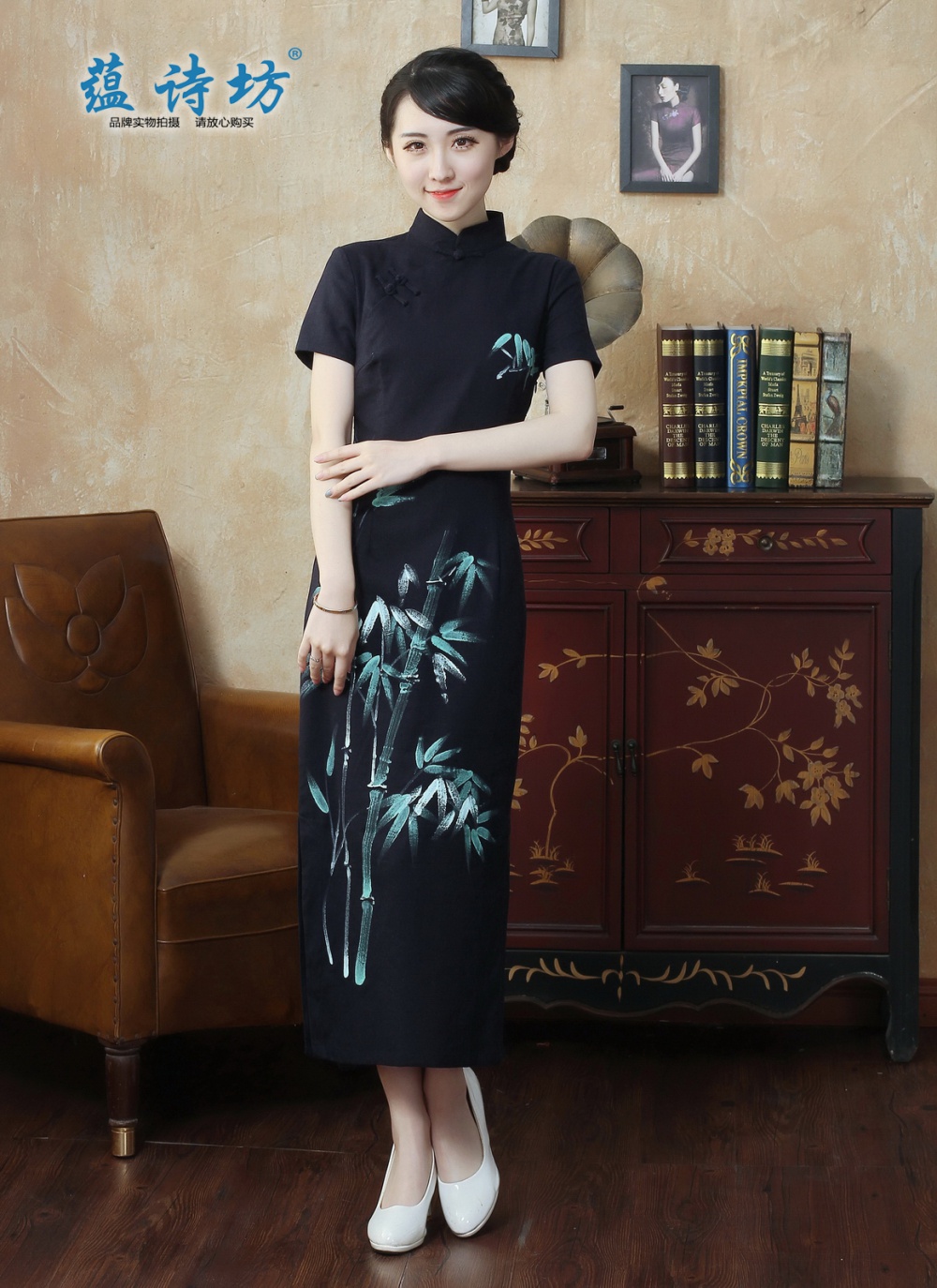 Cstand collar Chinese style short sleeve cheongsam