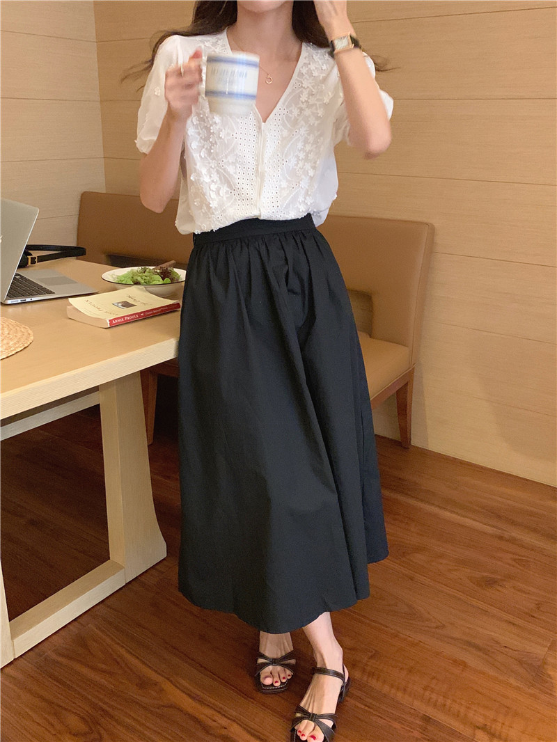 Short sleeve embroidery Korean style hollow shirt