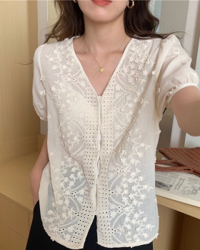 Short sleeve embroidery Korean style hollow shirt