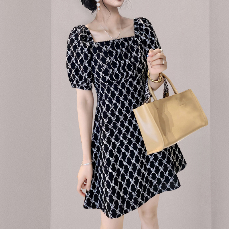 Summer puff sleeve square collar pinched waist dress for women