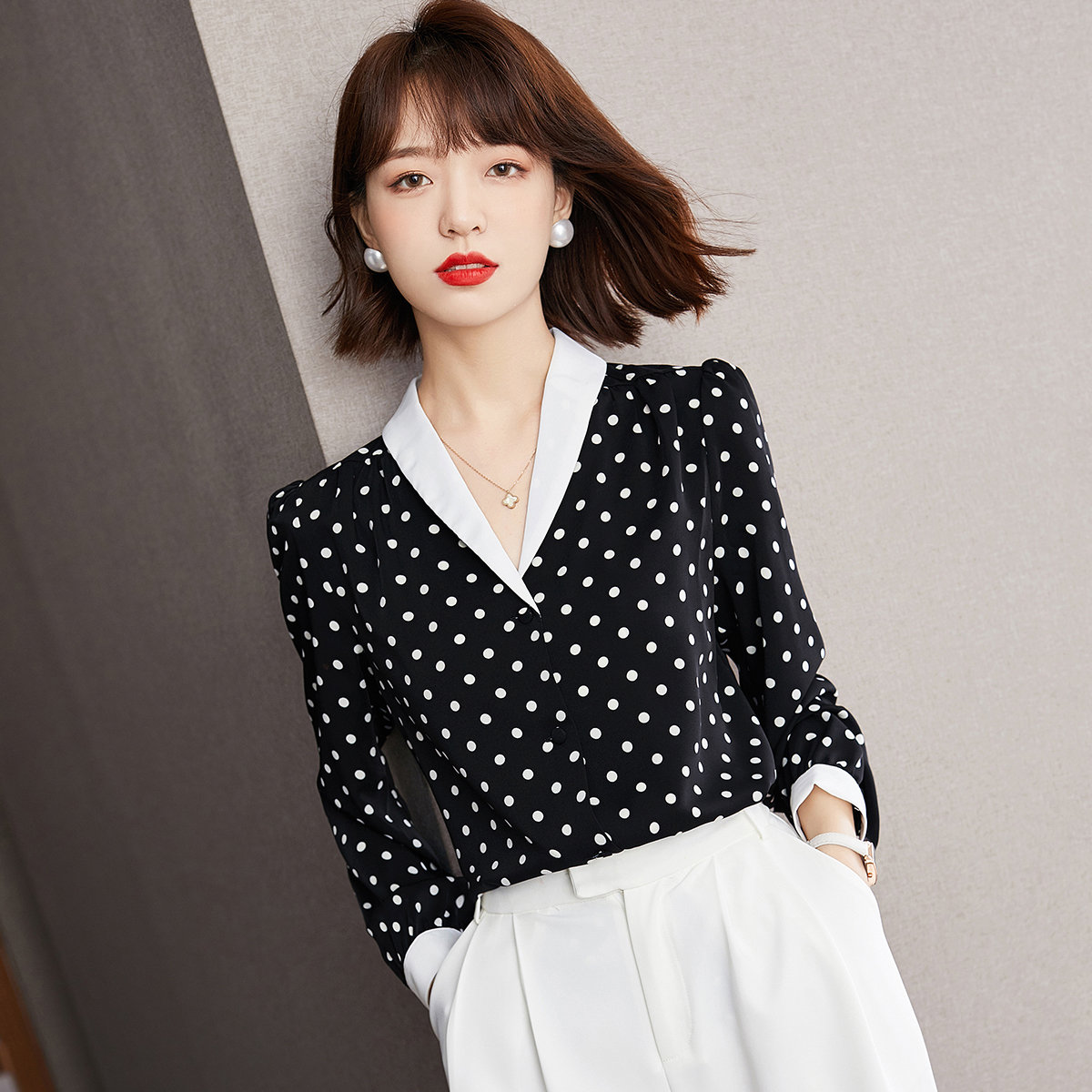 Polka dot long sleeve chiffon shirt bottoming autumn tops