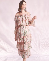 Trumpet sleeves cake sexy pinched waist dress