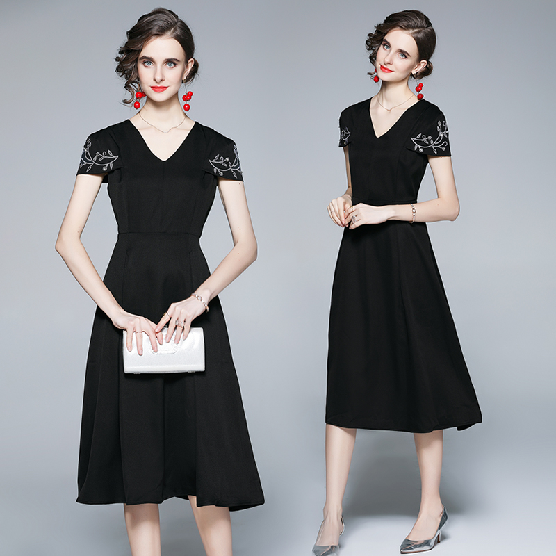 Black long short sleeve beading V-neck summer dress