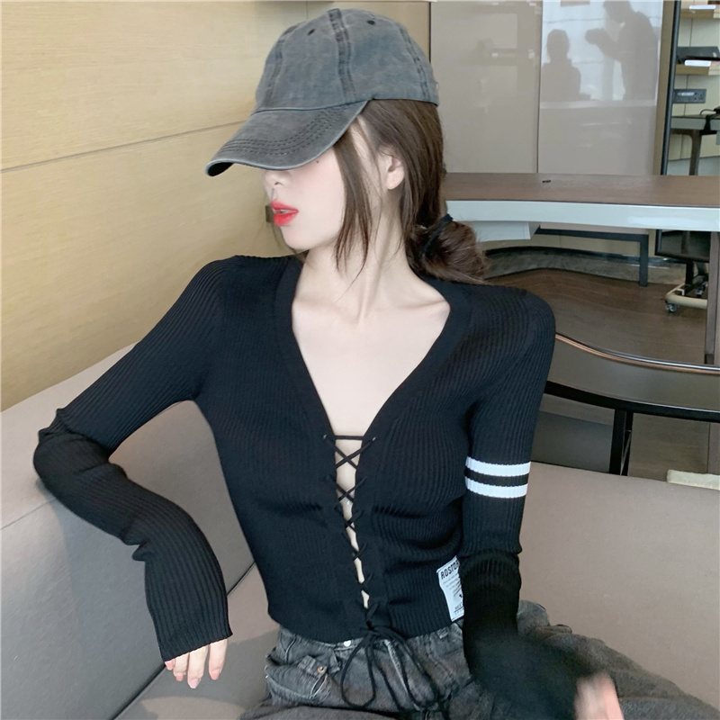 V-neck stripe tops frenum long sleeve sweater for women