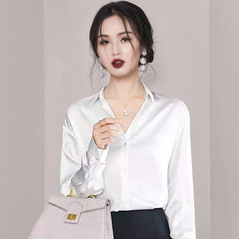 Autumn and winter fashion Japanese style elegant shirt