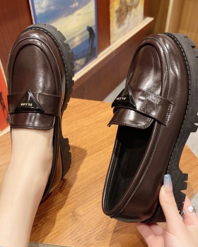 College style autumn shoes low small leather shoes for women