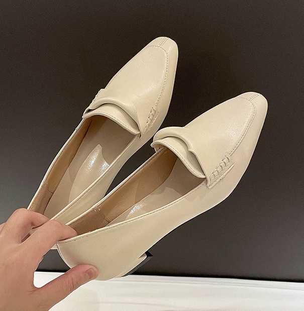 Retro small low shoes pointed autumn leather shoes for women
