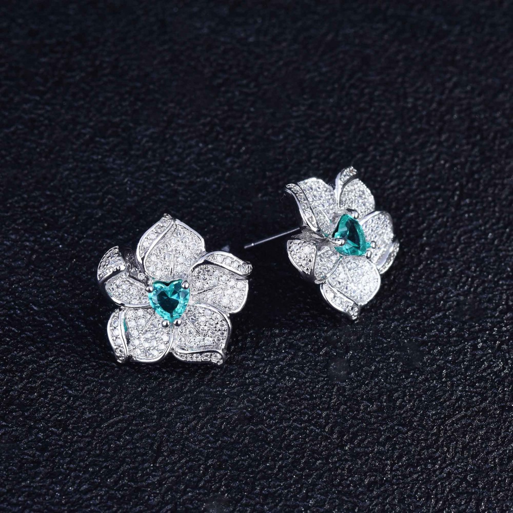 Flowers stud earrings for women