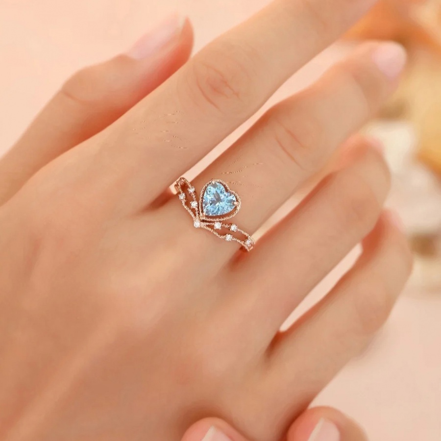 Heart opening ring