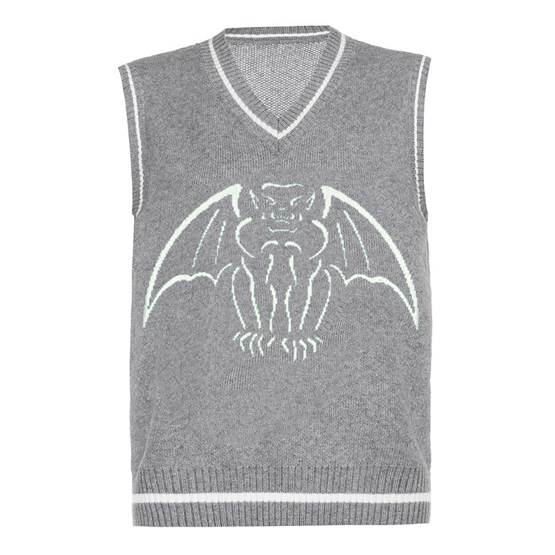 Bat wears outside fashion waistcoat V-neck knitwear vest