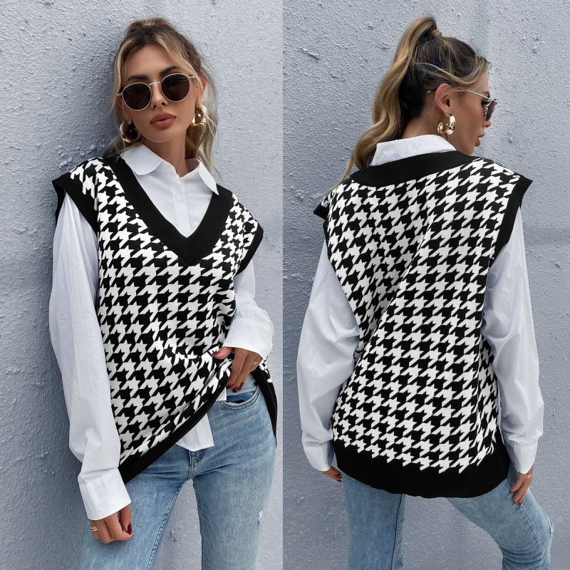 European style V-neck houndstooth knitted waistcoat for women