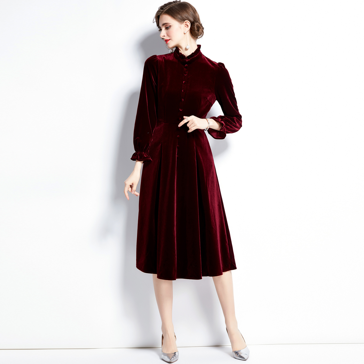 Lined velvet court style autumn dress
