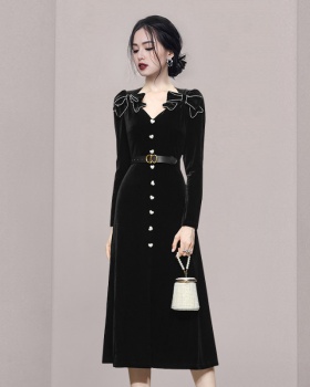 Black sexy velvet pinched waist temperament dress