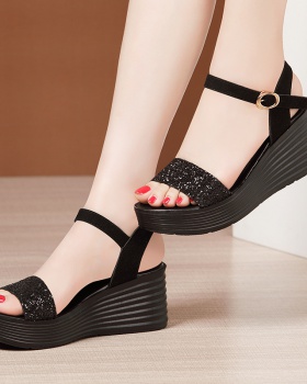 Open toe summer large yard sandals for women