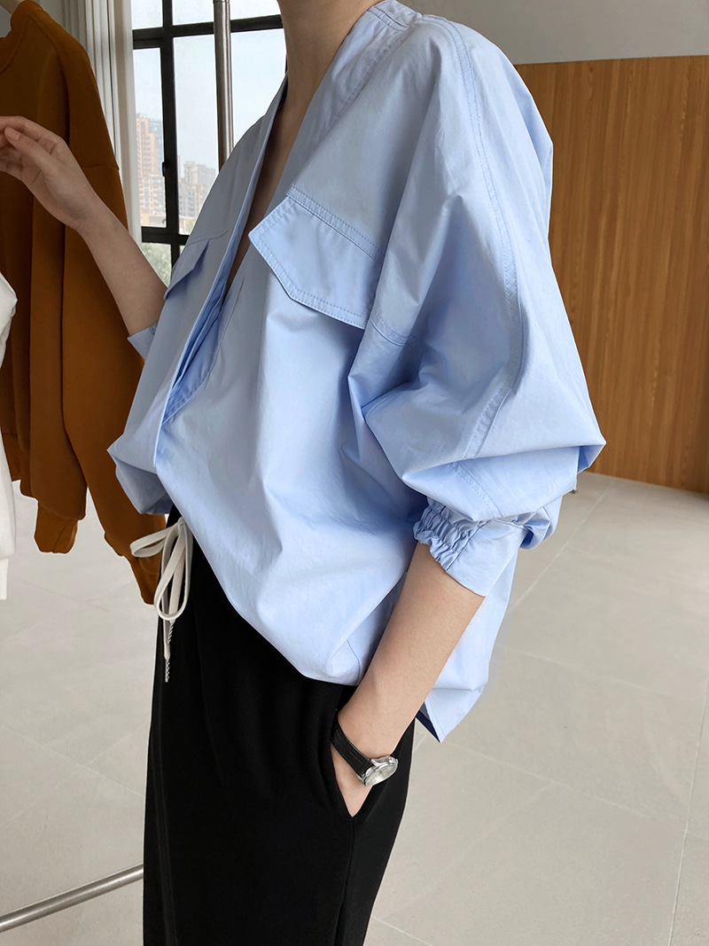 Cotton V-neck autumn bat sleeve shirt for women