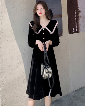 Golden velvet doll collar large lapel black dress for women