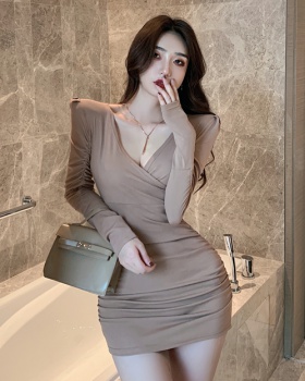 Package hip long sleeve slim sexy fold V-neck dress